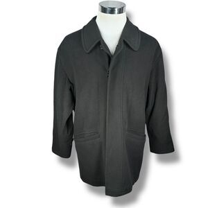 Barney’s New York Peacoat Coat Men’s US 36R Black Button Front 100% Cashmere